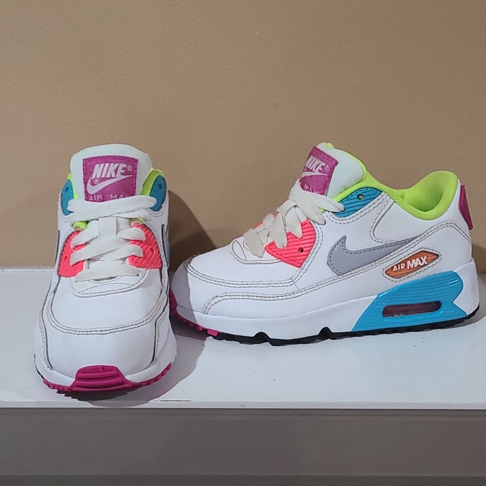 Kid's Nike sneakers